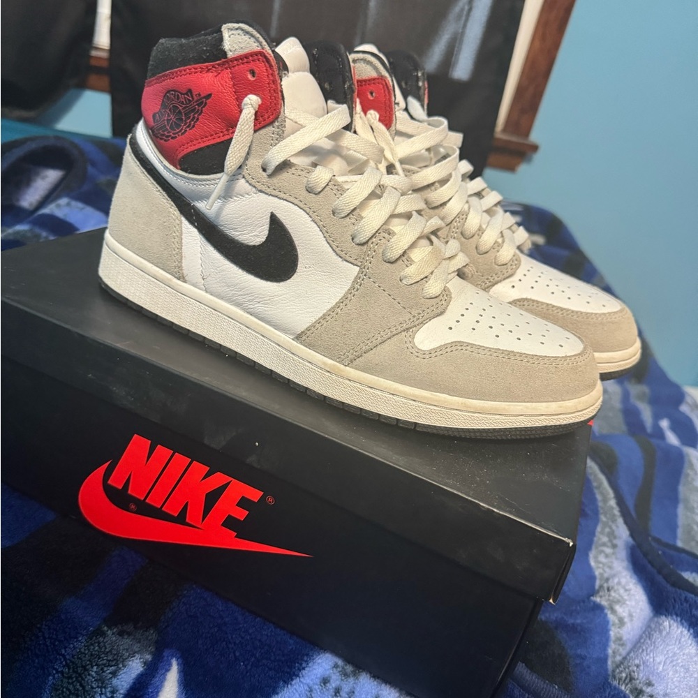 Size 10 Smoke Grey Jordan 1